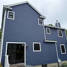 Siding-Soffits-Black-Windows-Installation-in-Sound-Beach-NY-All-Pro-Remodeling 0