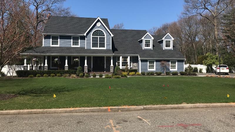 Vinyl siding pacific blue